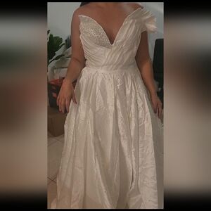 Beautiful wedding dress